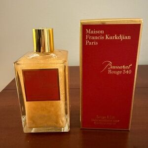 Maison Francis Kurkdjian Baccarat Rouge 540 Scented Sparkling Body Oil